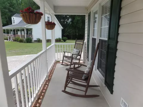 145 Brett Cir, Benson, NC 27504 photo 13