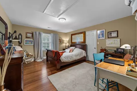21 Surrey Ln, Durham, NC 27707 photo 8