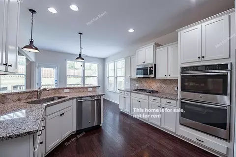 1012 Laredo Ln, Durham, NC 27703 photo 8