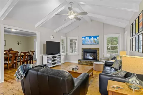 304 Danforth Ct, Raleigh, NC 27615 photo 4