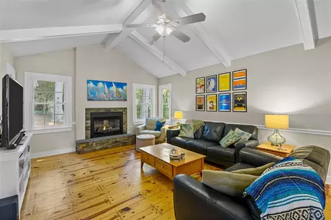 304 Danforth Ct, Raleigh, NC 27615 photo 5