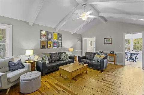 304 Danforth Ct, Raleigh, NC 27615 photo 6