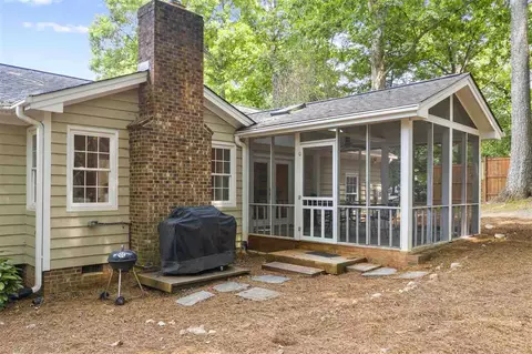 304 Danforth Ct, Raleigh, NC 27615 photo 23