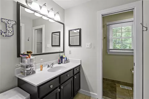 304 Danforth Ct, Raleigh, NC 27615 photo 20