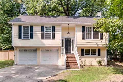 1919 Stadium Dr, Durham, NC 27705 photo 1
