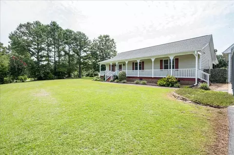 800 Shadow Lake Dr, Willow Spring, NC 27592 photo 4