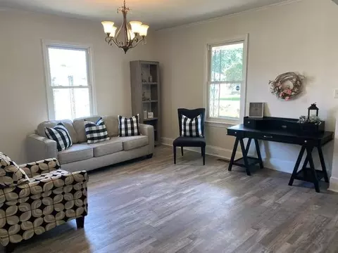 206 W D St, Erwin, NC 28339 photo 6