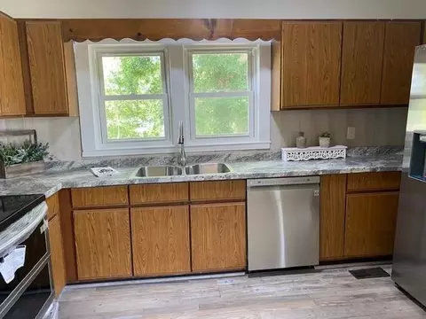 206 W D St, Erwin, NC 28339 photo 19