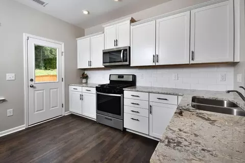 1109 Sandtrap Way, Durham, NC 27703 photo 8