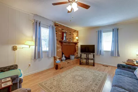1004 Mclamb Dr, Durham, NC 27703 photo 22