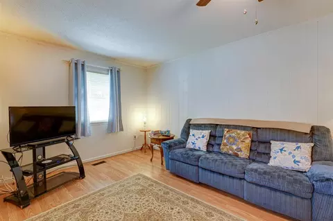 1004 Mclamb Dr, Durham, NC 27703 photo 21