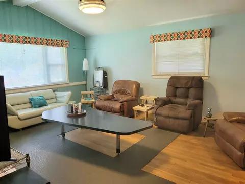 601 Hugo St, Durham, NC 27704 photo 2