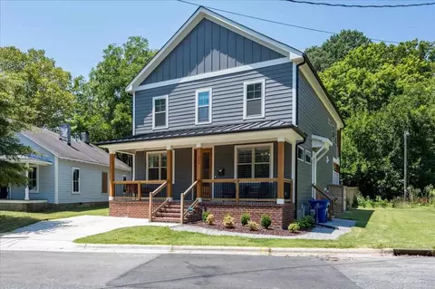 818 Carroll St, Durham, NC 27701 photo 2