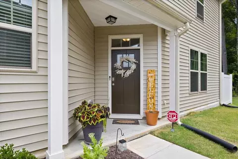 1103 Compass Dr, Durham, NC 27713 photo 2