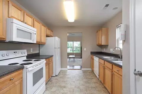 1726 Great Bend Dr, Durham, NC 27704 photo 9