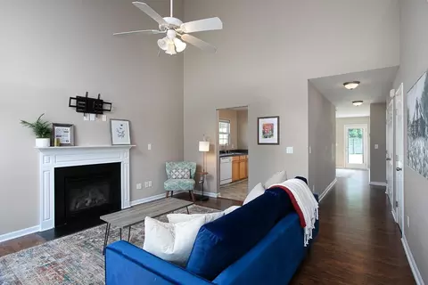 1726 Great Bend Dr, Durham, NC 27704 photo 5