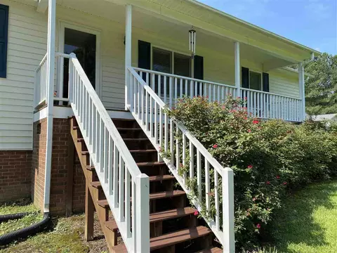 412 Danielle Dr, Garner, NC 27529 photo 2