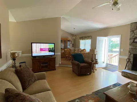 412 Danielle Dr, Garner, NC 27529 photo 11