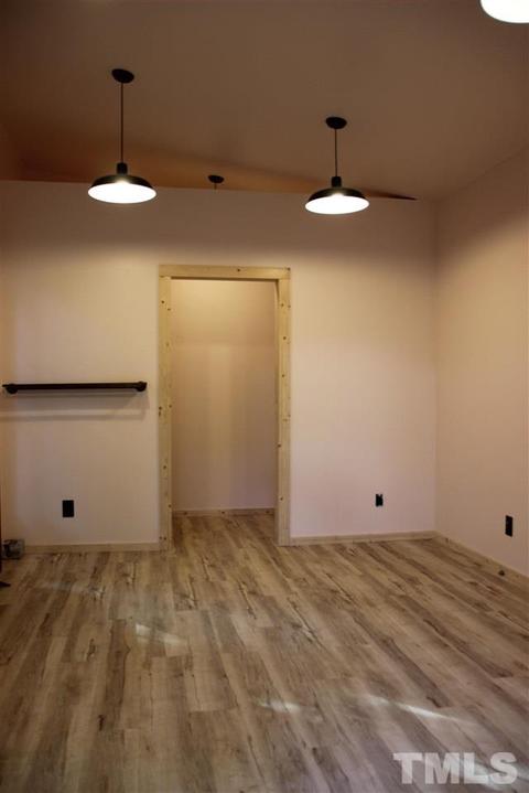 1104 E Oak Dr, Durham, NC 27712 photo 20
