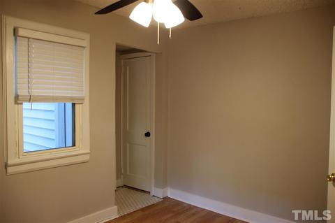 1104 E Oak Dr, Durham, NC 27712 photo 12