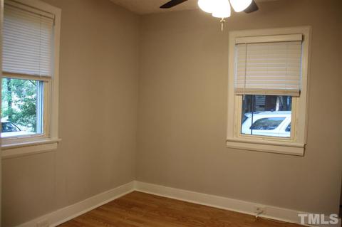1104 E Oak Dr, Durham, NC 27712 photo 10