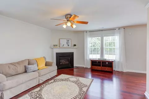 2807 Lenox Ln, Durham, NC 27703 photo 8
