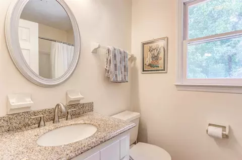 220 Glaive Dr, Durham, NC 27703 photo 23