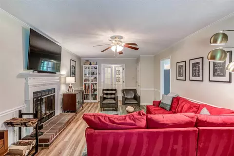 220 Glaive Dr, Durham, NC 27703 photo 4