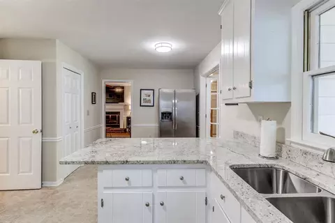 220 Glaive Dr, Durham, NC 27703 photo 11