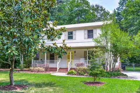 220 Glaive Dr, Durham, NC 27703 photo 2