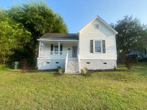 107 E J St, Erwin, NC 28339 photo 1