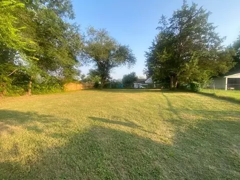 107 E J St, Erwin, NC 28339 photo 12