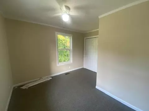 107 E J St, Erwin, NC 28339 photo 4