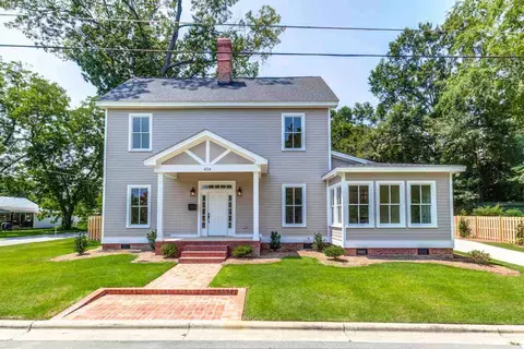 414 S First St, Smithfield, NC 27577 photo 1