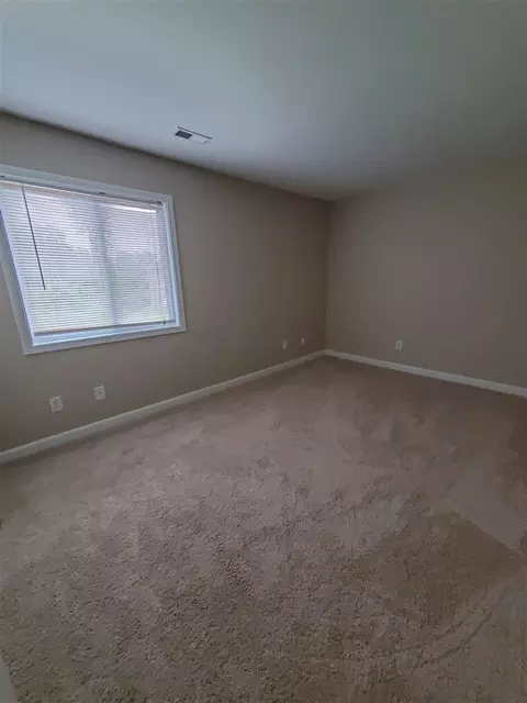 322 Junction Rd #37B, Durham, NC 27703 photo 6