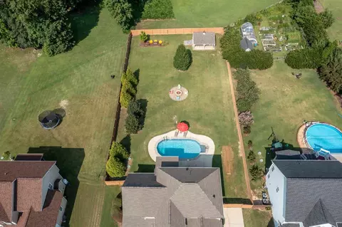 7756 Pegram St, Willow Spring, NC 27592 photo 5