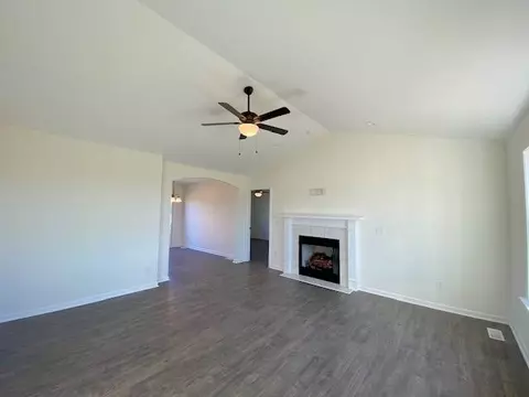 155 Mamie Rd, Benson, NC 27504 photo 5