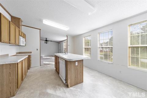 500 Waters Edge Loop, Henderson, NC 27537 photo 19