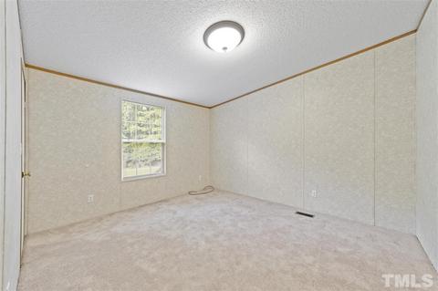 500 Waters Edge Loop, Henderson, NC 27537 photo 17