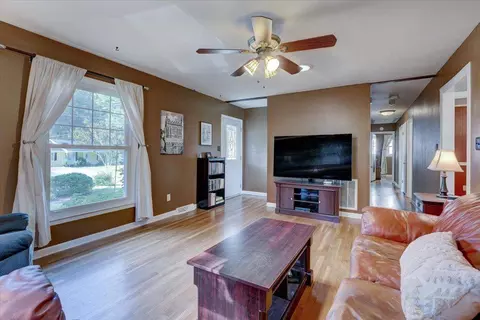 110 Emerald Cir, Durham, NC 27713 photo 5