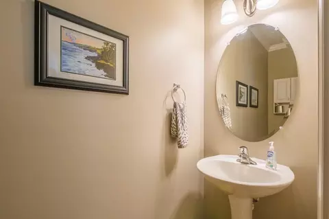 74 Argonaut Dr, Durham, NC 27705 photo 8