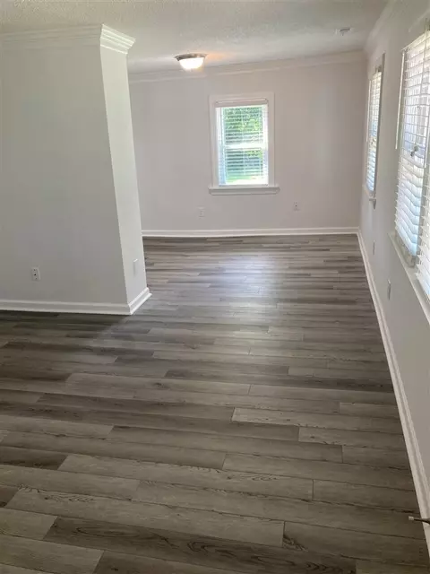 10117 N Oak St, Middlesex, NC 27557 photo 7