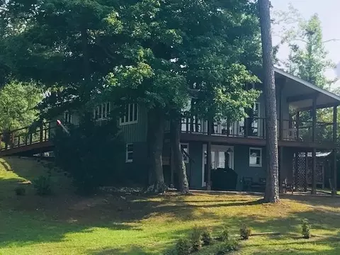 90 Long Point Ln, Semora, NC 27343 photo 2