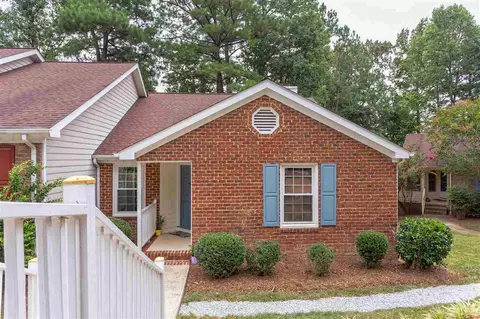 18 Preakness Dr, Durham, NC 27713 photo 2