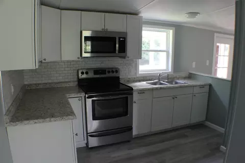 226 Everett Ave, Roxboro, NC 27574 photo 3