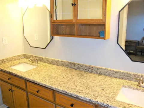 403 Timber Ct, Selma, NC 27576 photo 23
