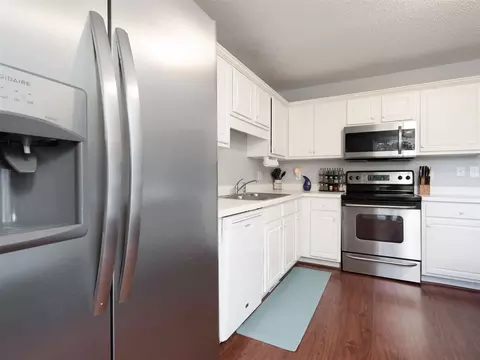 198 Linville Ln, Willow Spring, NC 27592 photo 9