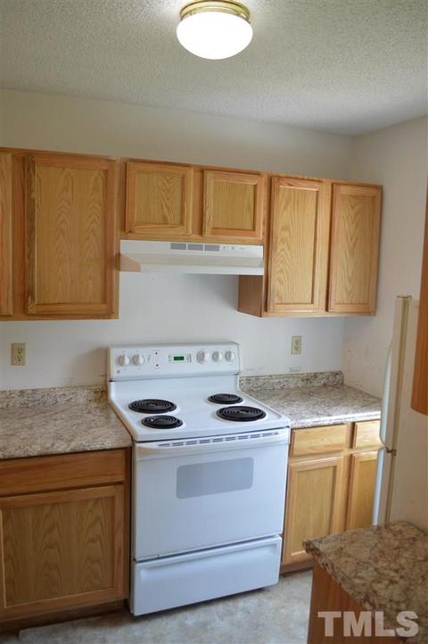 619 E Jones Ave, Wake Forest, NC 27587 photo 3