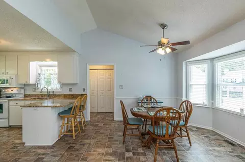 100 Buttercup Ct, Garner, NC 27529 photo 11