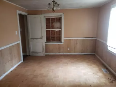 3006 Ruth St, Durham, NC 27704 photo 4